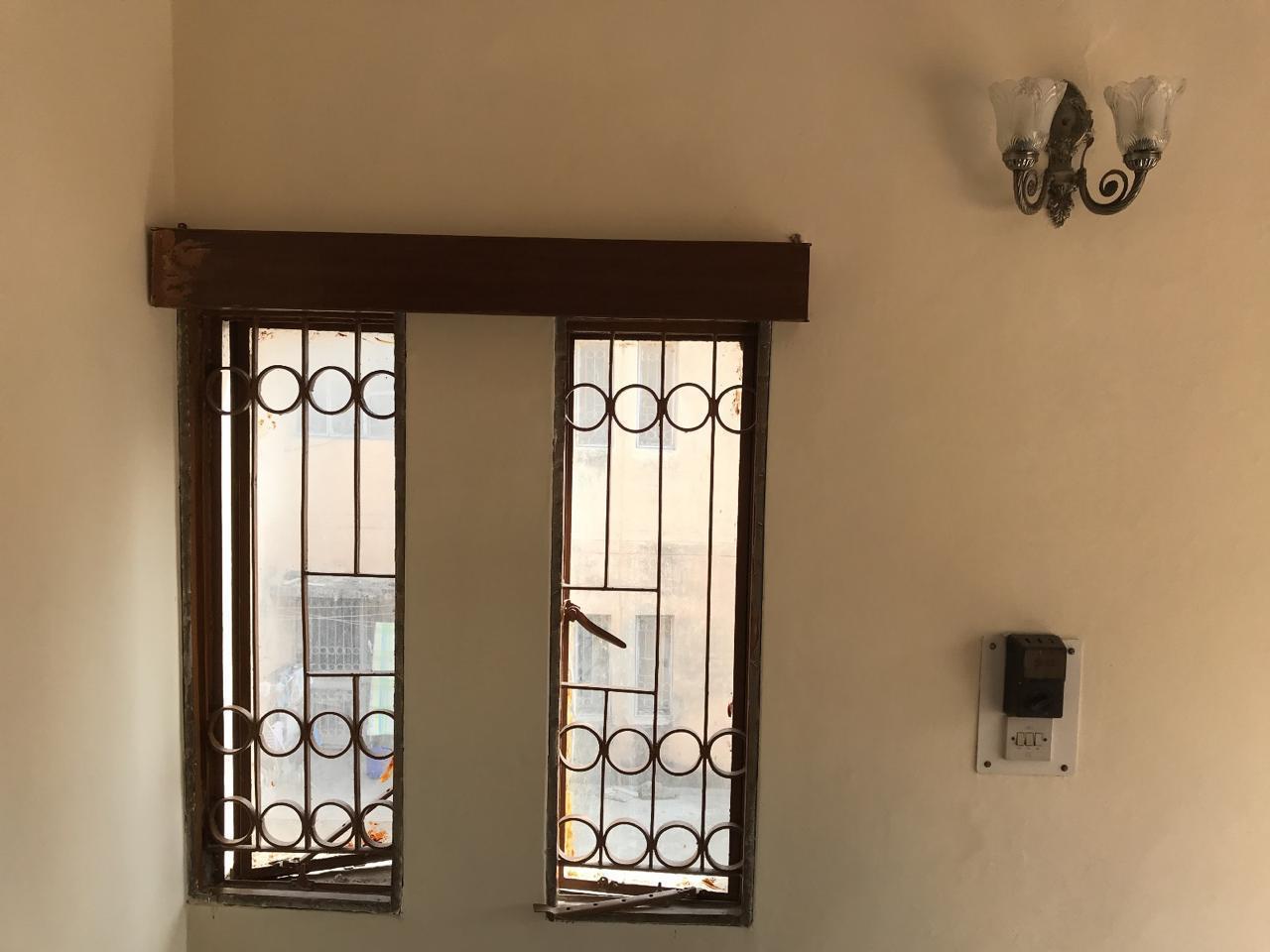 Spacious 2BHK Semi-Furnished Flat | 3rd Floor | Sector C-8, Vasant Kunj | Ready to Move | ₹2.75 Cr