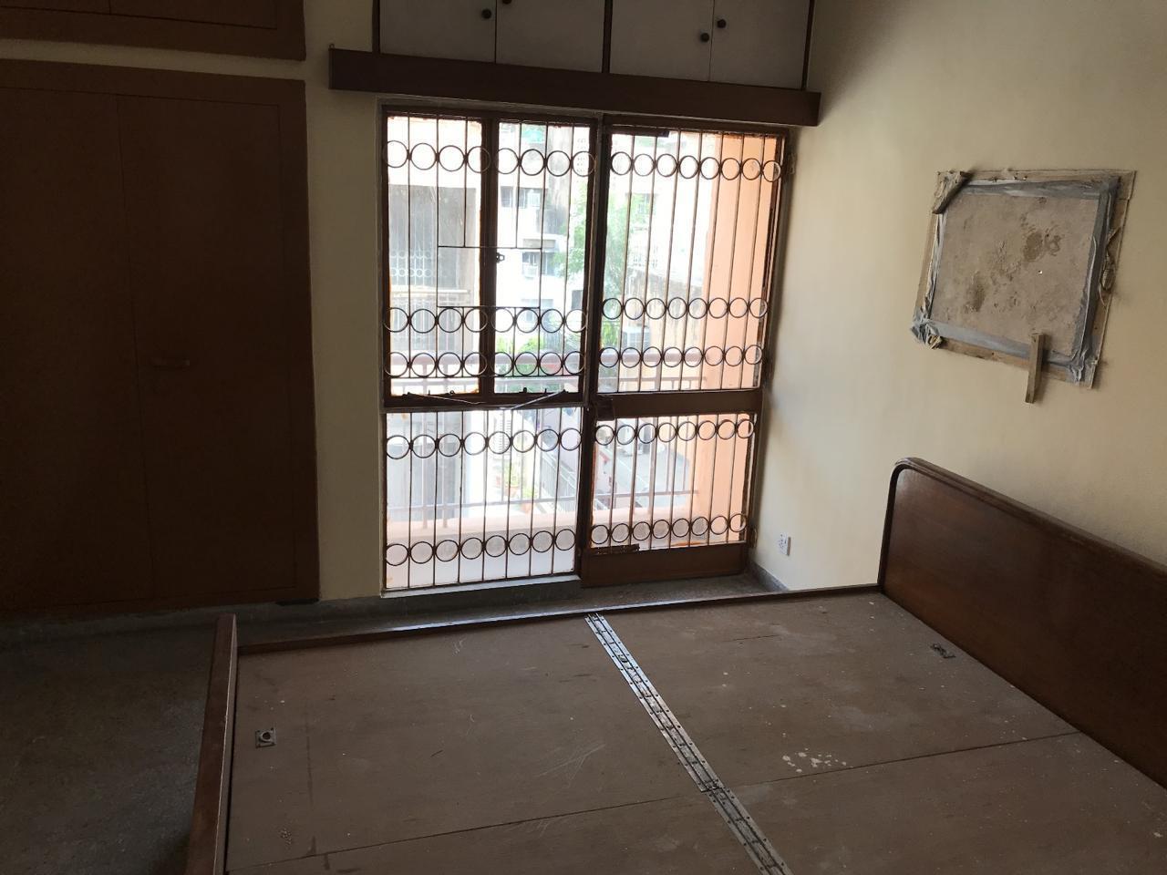 Spacious 2BHK Semi-Furnished Flat | 3rd Floor | Sector C-8, Vasant Kunj | Ready to Move | ₹2.75 Cr