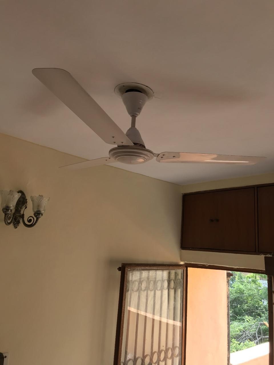 Spacious 2BHK Semi-Furnished Flat | 3rd Floor | Sector C-8, Vasant Kunj | Ready to Move | ₹2.75 Cr