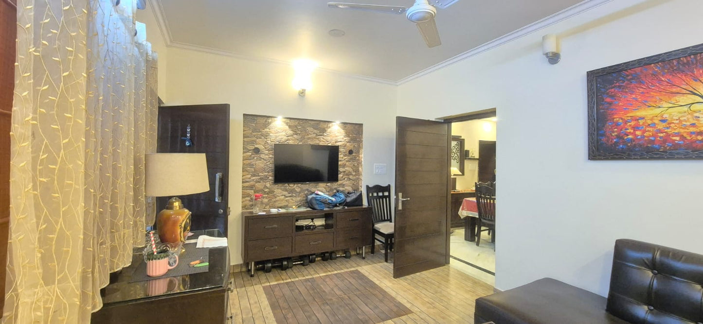 4BHK Villa for Sale in C-4 Vasant Kunj, New Delhi | Villa | Kothi for Sale in Vasant Kunj