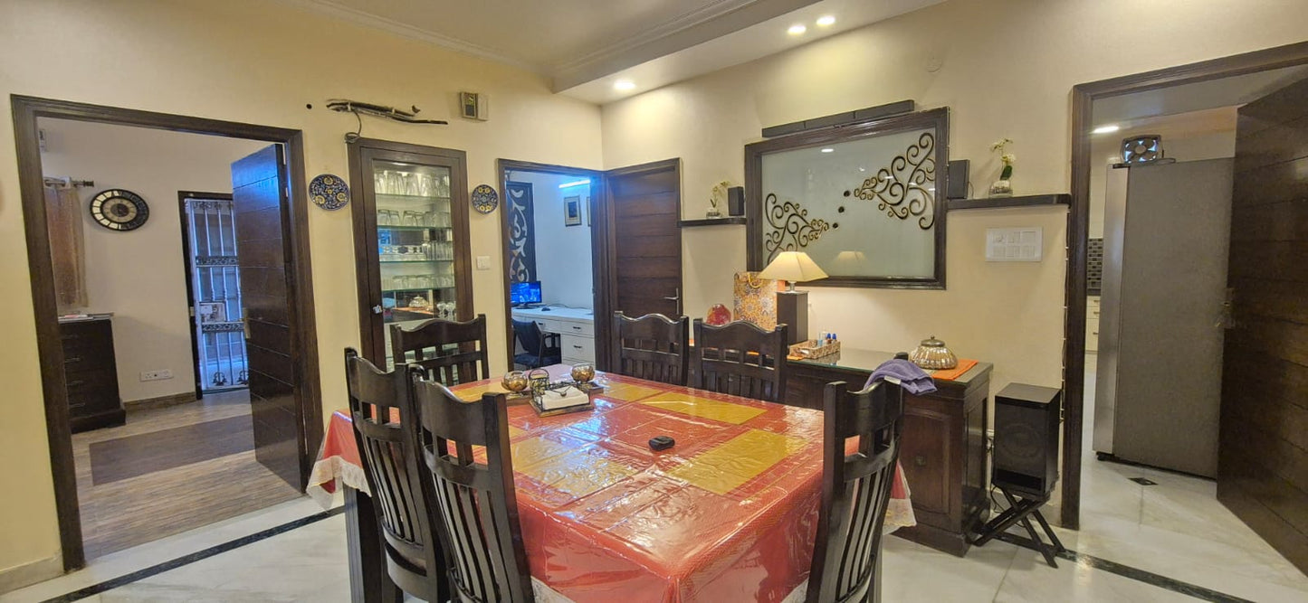 4BHK Villa for Sale in C-4 Vasant Kunj, New Delhi | Villa | Kothi for Sale in Vasant Kunj