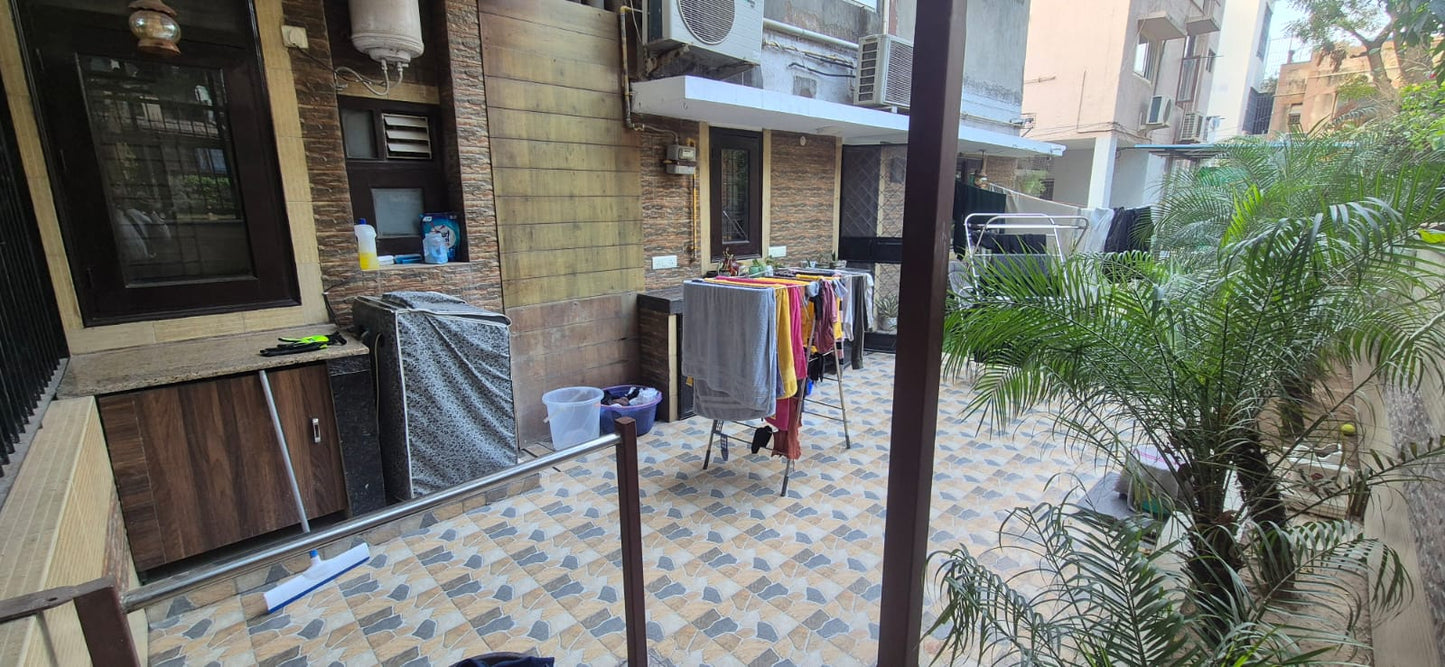 4BHK Villa for Sale in C-4 Vasant Kunj, New Delhi | Villa | Kothi for Sale in Vasant Kunj