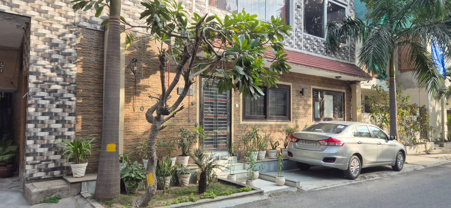 4BHK Villa for Sale in C-4 Vasant Kunj, New Delhi | Villa | Kothi for Sale in Vasant Kunj