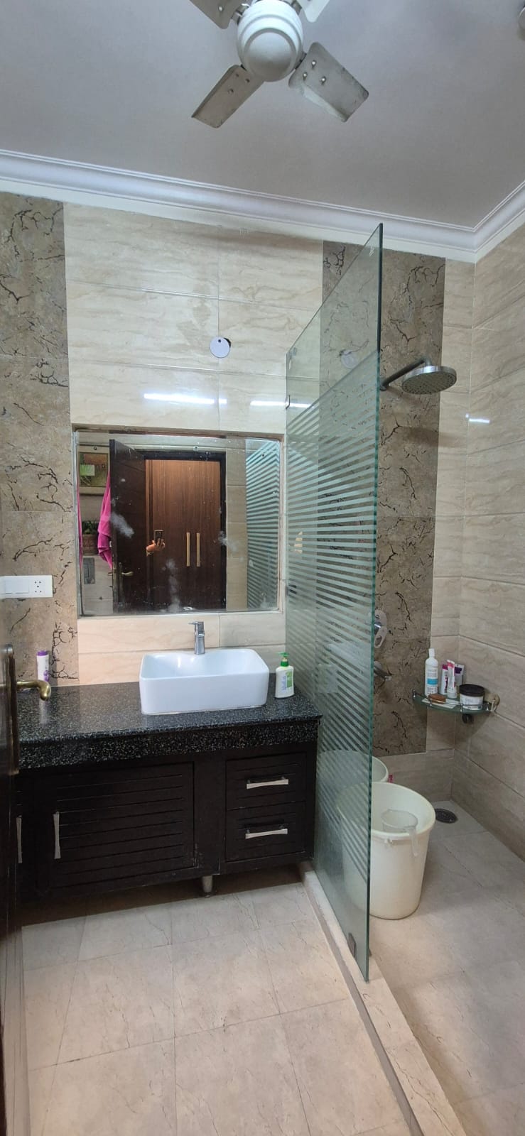 4BHK Villa for Sale in C-4 Vasant Kunj, New Delhi | Villa | Kothi for Sale in Vasant Kunj