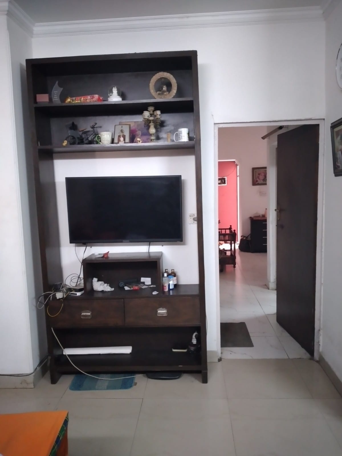 Spacious 2BHK Extended DDA Flat with Terrace Rights – B-9 Vasant Kunj (1100 sq. ft)