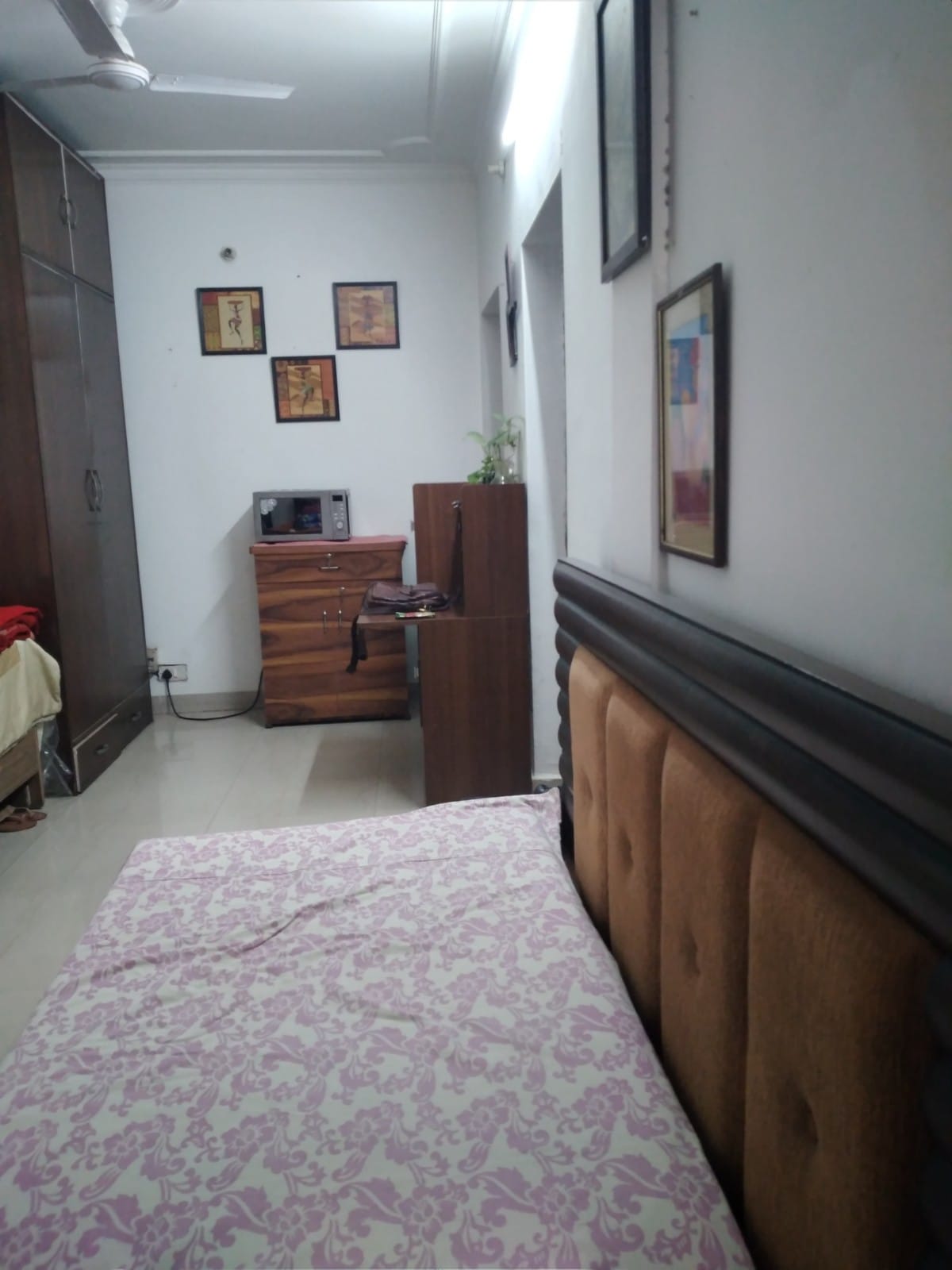 Spacious 2BHK Extended DDA Flat with Terrace Rights – B-9 Vasant Kunj (1100 sq. ft)