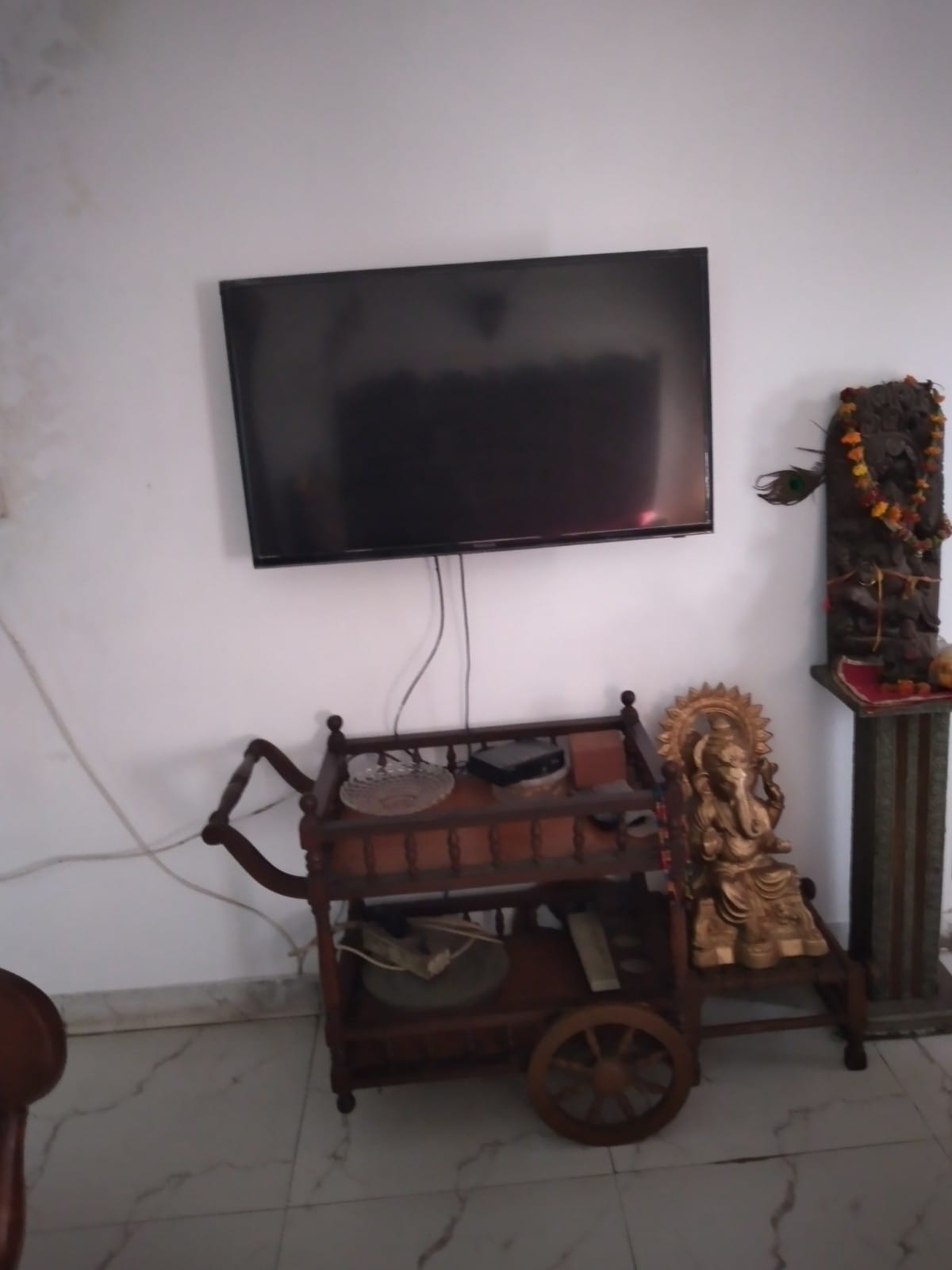 Spacious 2BHK Extended DDA Flat with Terrace Rights – B-9 Vasant Kunj (1100 sq. ft)